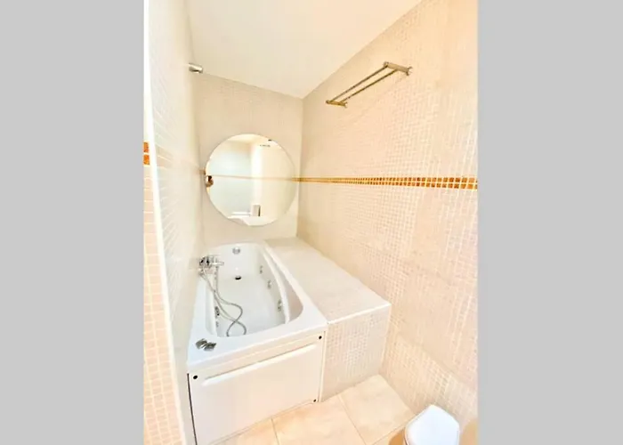 Wave & Chill -the House-