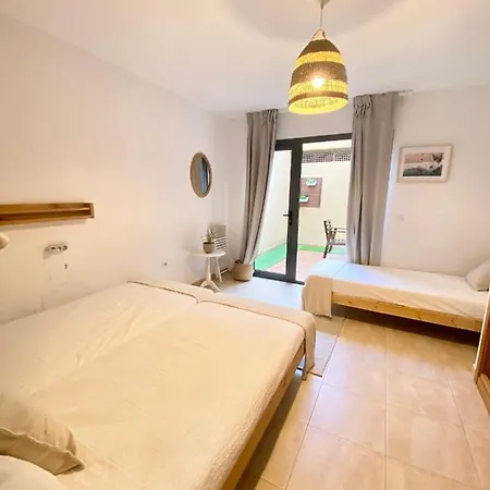 Wave & Chill -the House- El Cotillo (Fuerteventura)